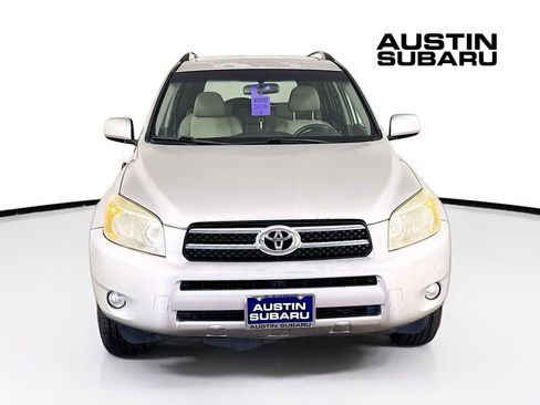 Used 2008 Toyota RAV4 Limited AWD/4WD image 2
