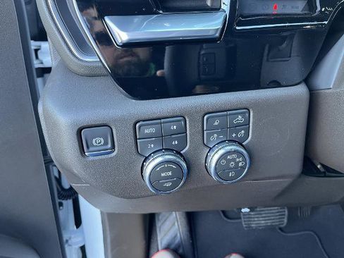 New 2026 GMC Sierra 1500 SLT w/ SLT Premium Plus Package image 13