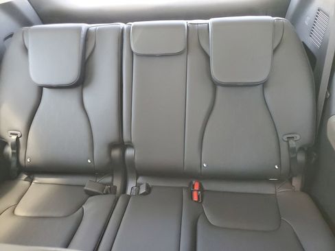 New 2026 Kia Carnival image 22