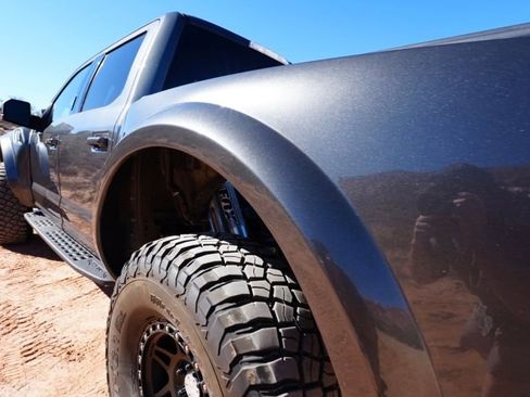 Used 2017 Ford F150 Raptor w/ Equipment Group 802A Luxury image 54