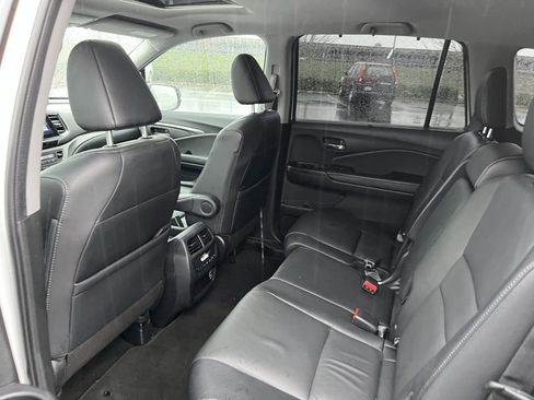 Used 2022 Honda Pilot Special Edition image 15