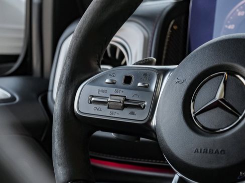 Used 2021 Mercedes-Benz G 63 AMG G 63 AMG 4MATIC Interior Pac image 38