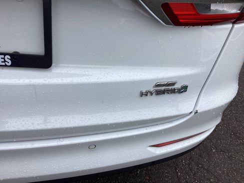 Used 2019 Ford Fusion SE FWD image 14
