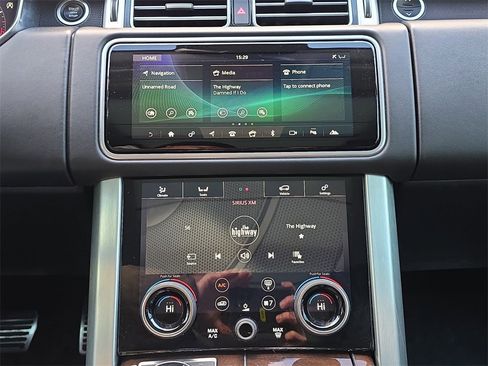 Used 2022 Land Rover Range Rover Westminster Edition image 23