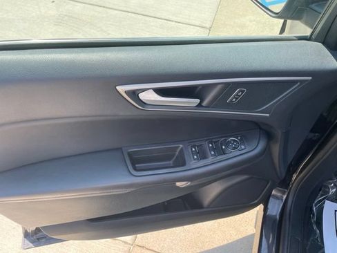 Certified 2024 Ford Edge SEL AWD/4WD image 10