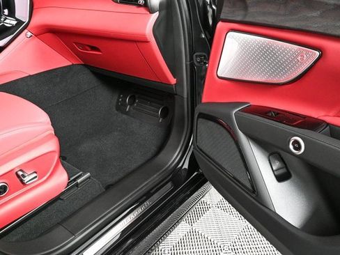 New 2025 Maserati Grecale Modena image 29