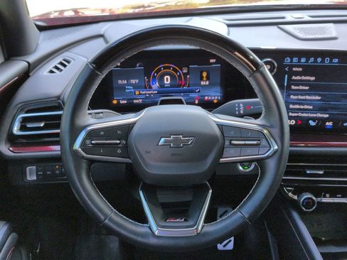 Certified 2024 Chevrolet Traverse Z71 w/ Enhanced Driving Package image 11