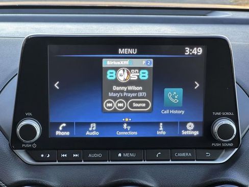 Used 2024 Nissan Sentra SV image 18