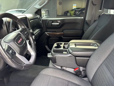 Used 2021 GMC Sierra 1500 Elevation w/ LPO, Elevation Black Package image 13