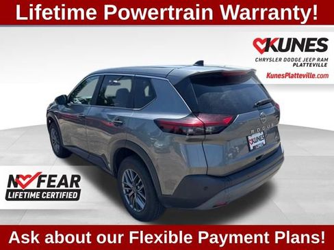Used 2023 Nissan Rogue S AWD/4WD image 7