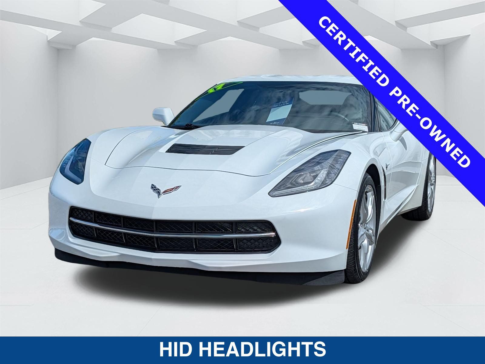 Used 2017 Chevrolet Corvette Stingray Coupe w/ 1LT RWD image 8