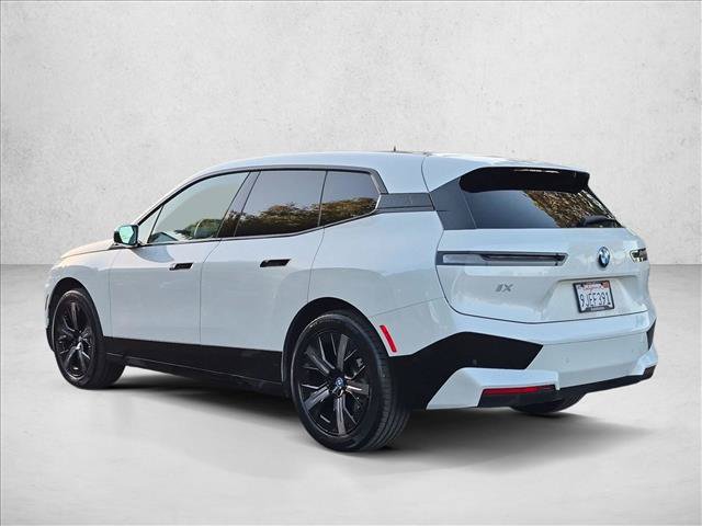 Certified 2024 BMW iX xDrive50 w/ Premium Package AWD/4WD image 8