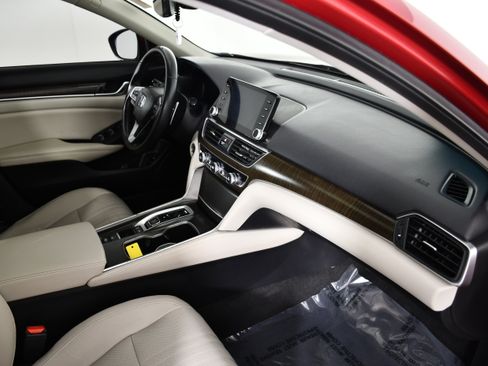 Used 2018 Honda Accord EX-L image 40