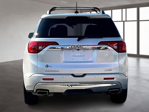 Used 2019 GMC Acadia Denali w/ LPO, Floor Liner Package image 5