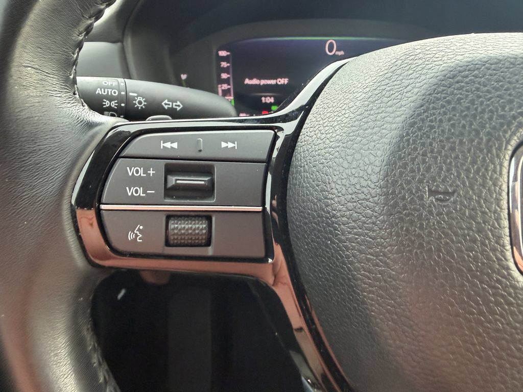 Used 2023 Honda Accord Touring image 32