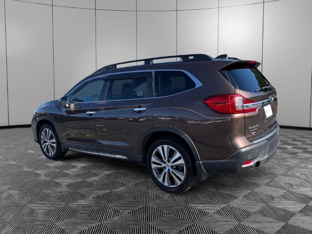 Used 2020 Subaru Ascent Touring w/ Popular Package #2 AWD/4WD image 3