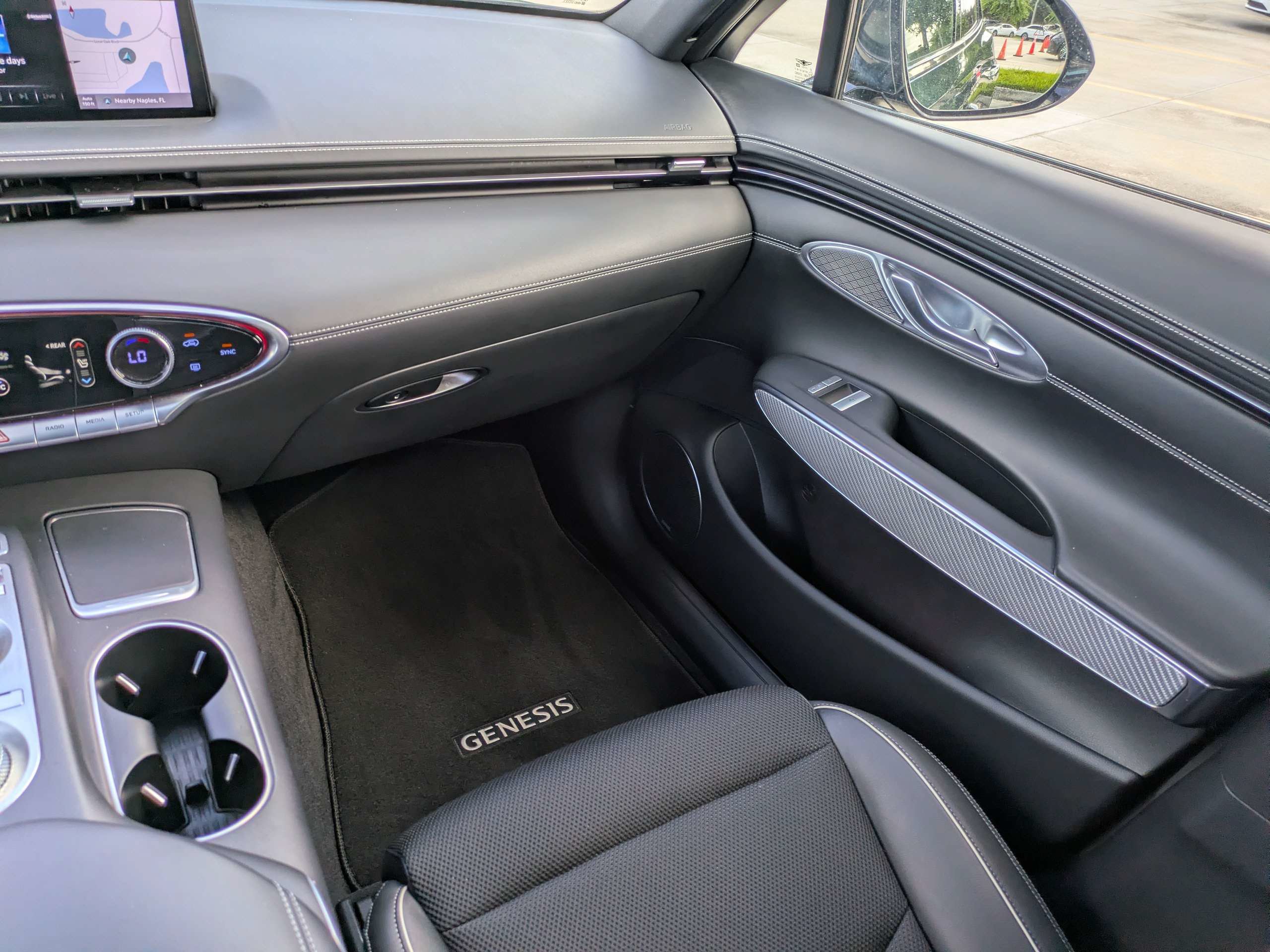 Certified 2023 Genesis GV70 2.5T w/ Sport Prestige Package AWD/4WD image 16