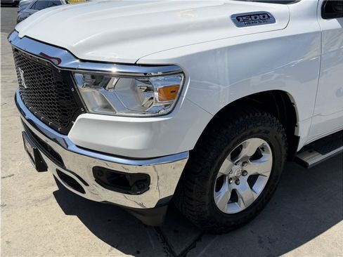 Used 2019 RAM 1500 Big Horn AWD/4WD image 10