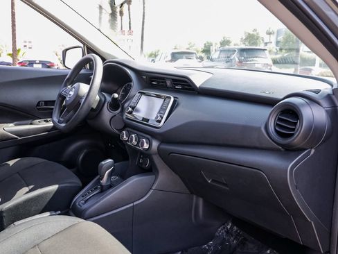 Used 2024 Nissan Kicks S FWD image 19