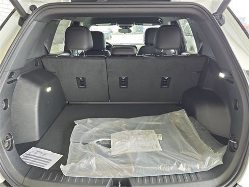 New 2026 GMC Terrain AT4 image 28