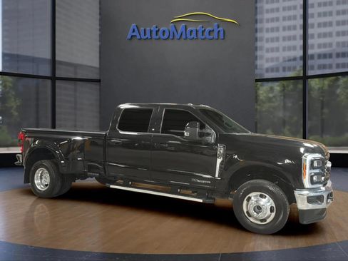 Used 2025 Ford F350 Lariat AWD/4WD image 14