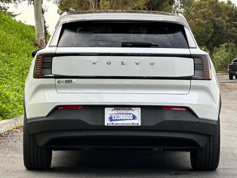 New 2026 Volvo EX30 Plus AWD/4WD image 5