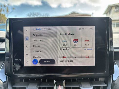 Used 2023 Toyota Corolla LE image 16