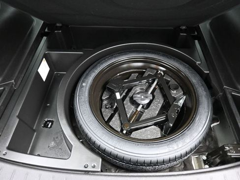 Used 2022 Chevrolet Blazer LT image 48