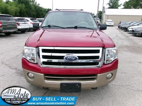 Used 2014 Ford Expedition XLT w/ Equipment Group 202A AWD/4WD image 8