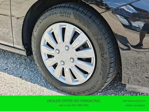 Used 2017 Chevrolet Cruze LS image 18