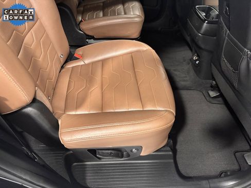 Used 2020 Kia Telluride SX w/ SX Prestige Package image 23