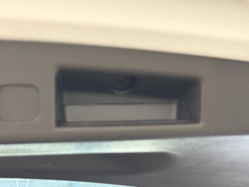 Used 2022 Chevrolet Equinox LT image 8