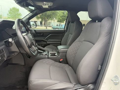 Certified 2025 Toyota Tacoma SR5 image 24
