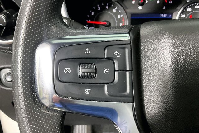 Used 2023 Chevrolet Blazer LT FWD image 19