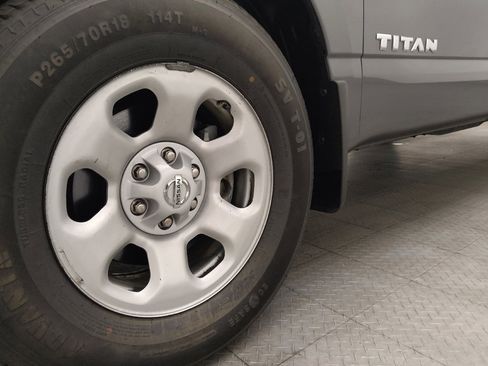 Used 2021 Nissan Titan S w/ S Utility Package RWD image 31