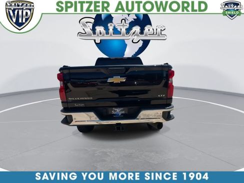 Used 2024 Chevrolet Silverado 3500 LTZ w/ LTZ Plus Package AWD/4WD image 8