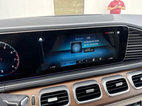 Used 2021 Mercedes-Benz GLE 350 4MATIC image 9