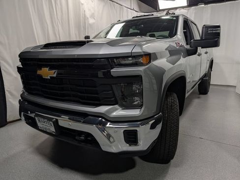 New 2026 Chevrolet Silverado 2500 W/T AWD/4WD image 9