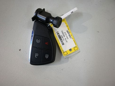 Used 2025 GMC Terrain Elevation AWD/4WD image 11