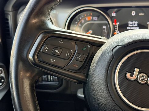 Used 2019 Jeep Wrangler Unlimited Sport S image 24