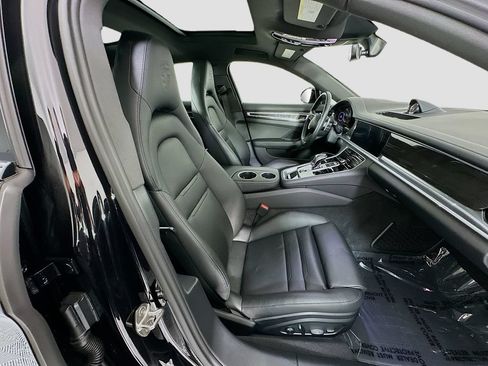 Certified 2023 Porsche Panamera 4 AWD/4WD image 30