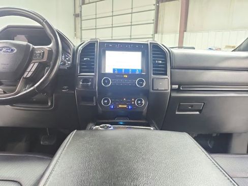 Used 2021 Ford Expedition Max Limited RWD image 28