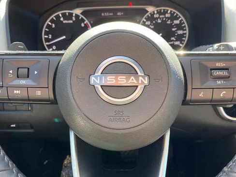Used 2022 Nissan Rogue SV w/ SV Premium Package AWD/4WD image 16