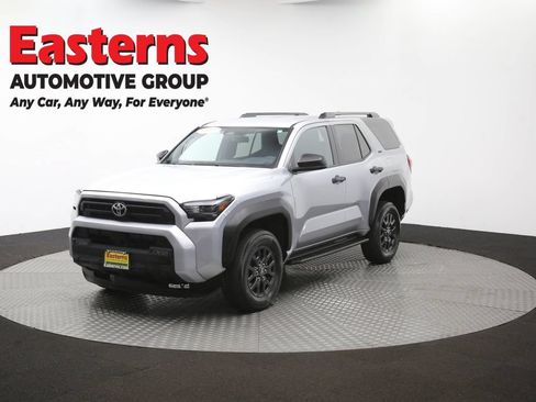 Used 2025 Toyota 4Runner SR5 AWD/4WD image 55