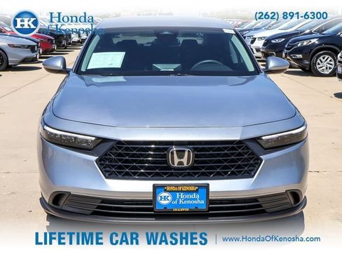 Used 2025 Honda Accord LX image 8