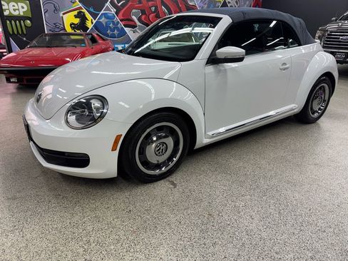 Used 2016 Volkswagen Beetle 1.8T Denim image 9