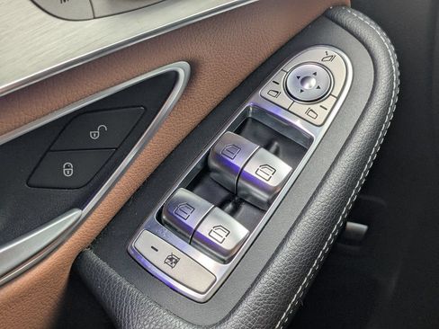 Certified 2022 Mercedes-Benz GLC 43 AMG 4MATIC image 9