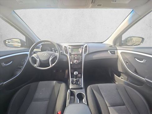 Used 2014 Hyundai Elantra GT FWD image 15