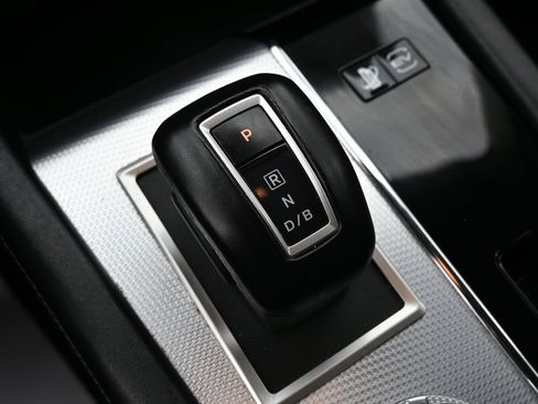 Used 2024 Mitsubishi Outlander SEL Black Edition AWD/4WD image 28