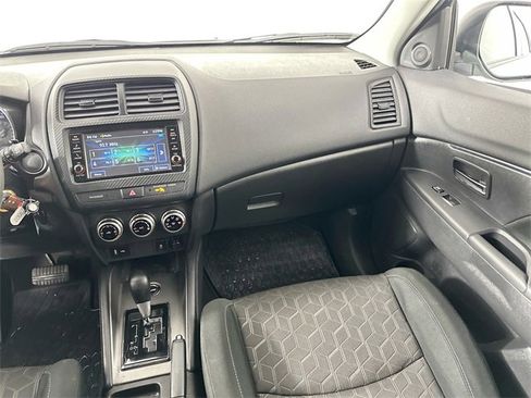 Used 2024 Mitsubishi Outlander Sport ES image 24